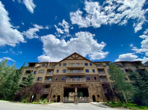 Montezuma 1771 by SummitCove Lodging